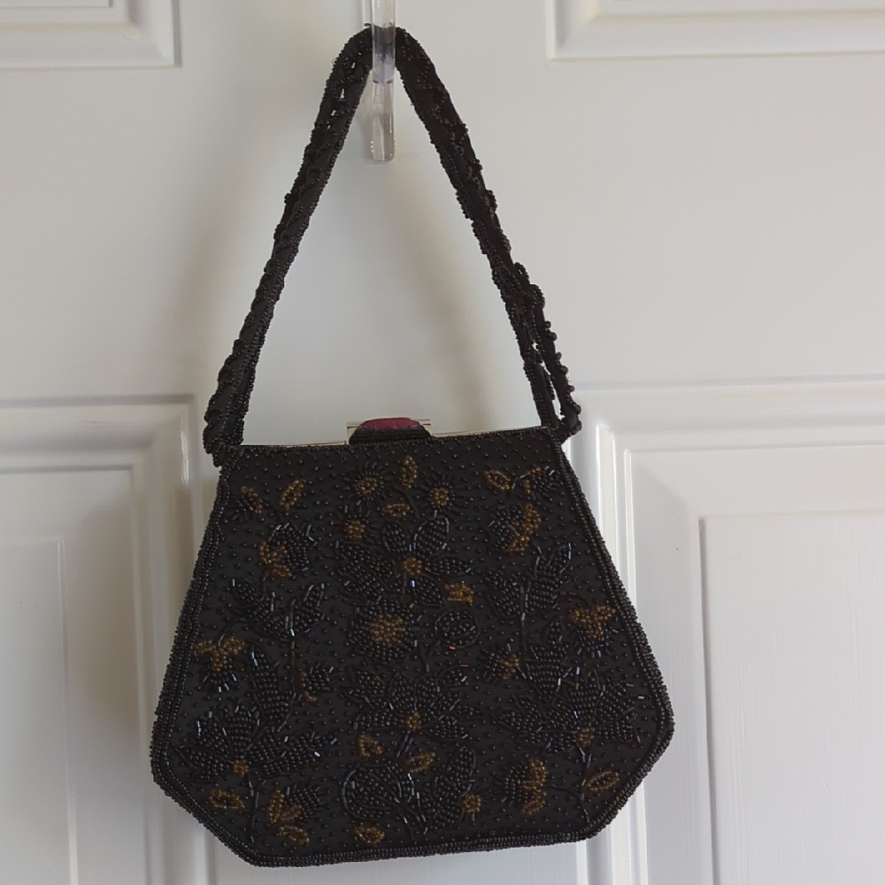 Beaded Vintage Evening Bag With Beaded Handles.